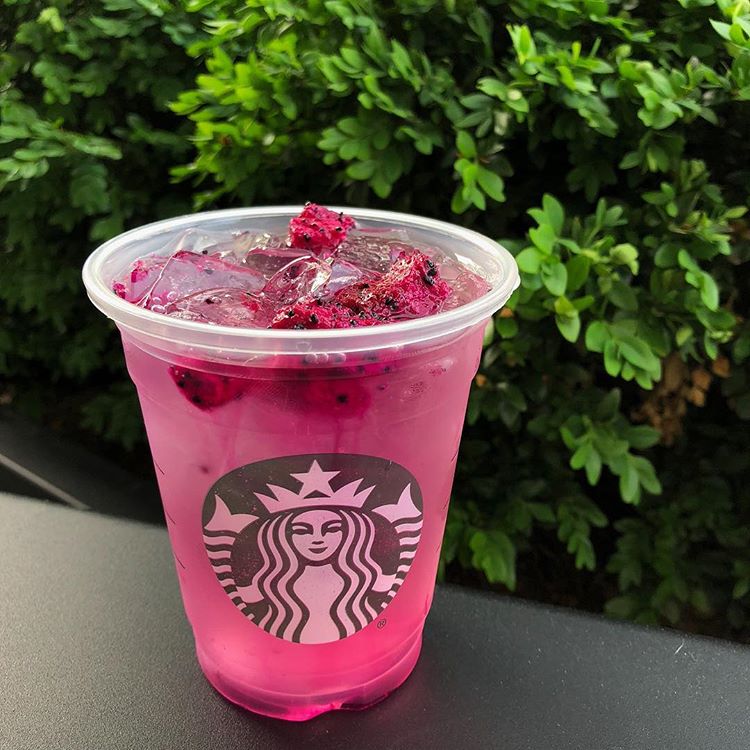 Starbucks mango dragonfruit refresher