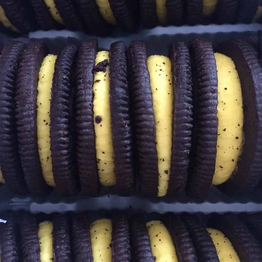Buttered Popcorn Oreos
