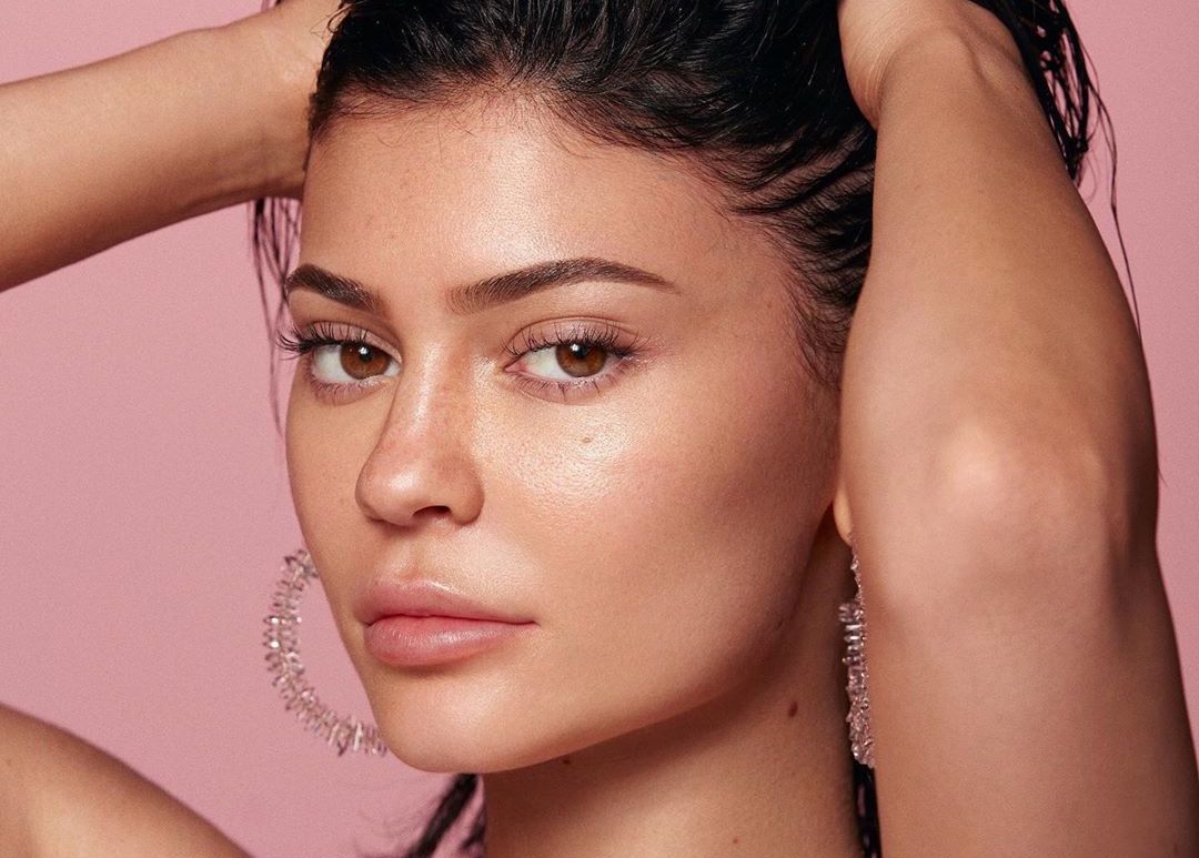 Kylie jenner scrub